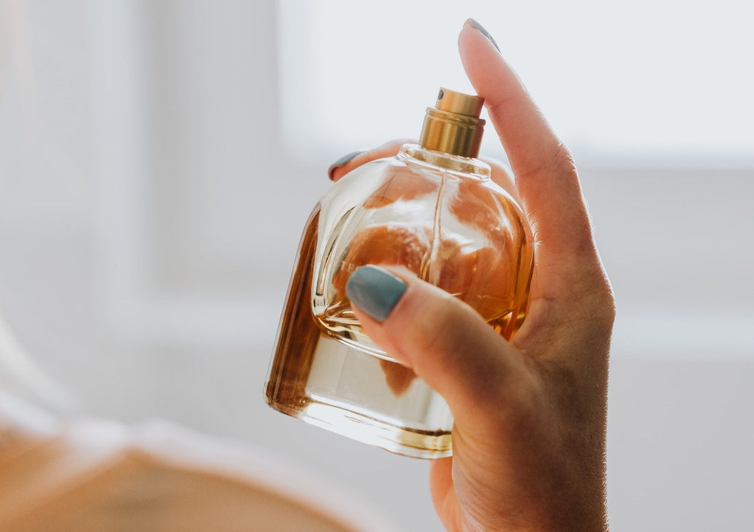 Was ist Parfüm: Die goldene Flüssigkeit