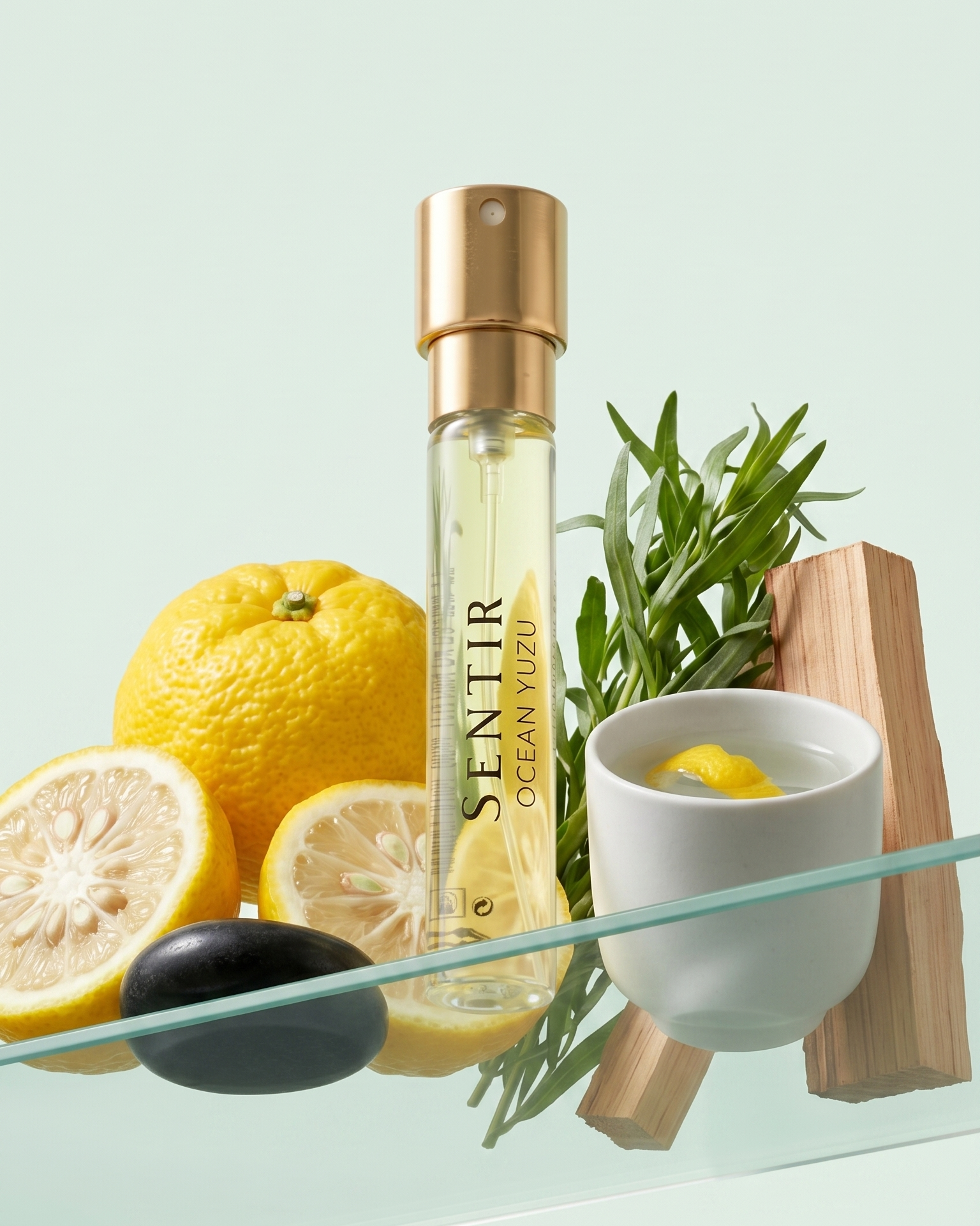 Ocean Yuzu by Sentir Parfum - Yuzu, Water Lily and Sandalwood Light Citrus Fragrance for Men